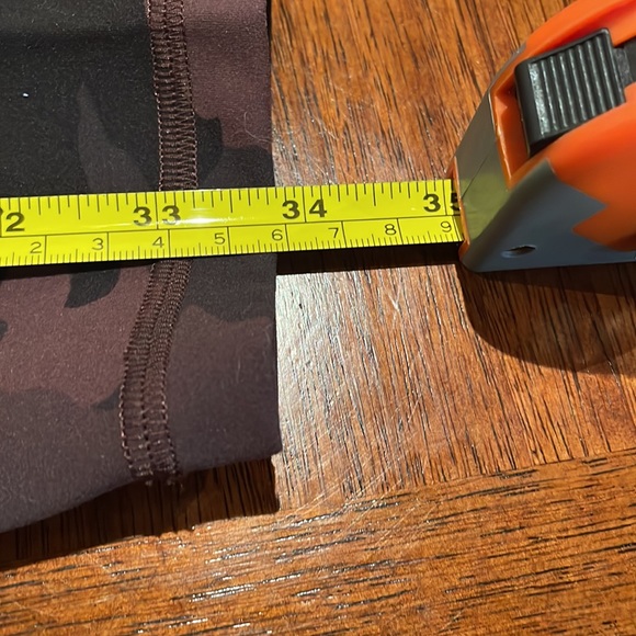 Cozy lululemon leggings 24” waist. Cute camo print. - Picture 4 of 7